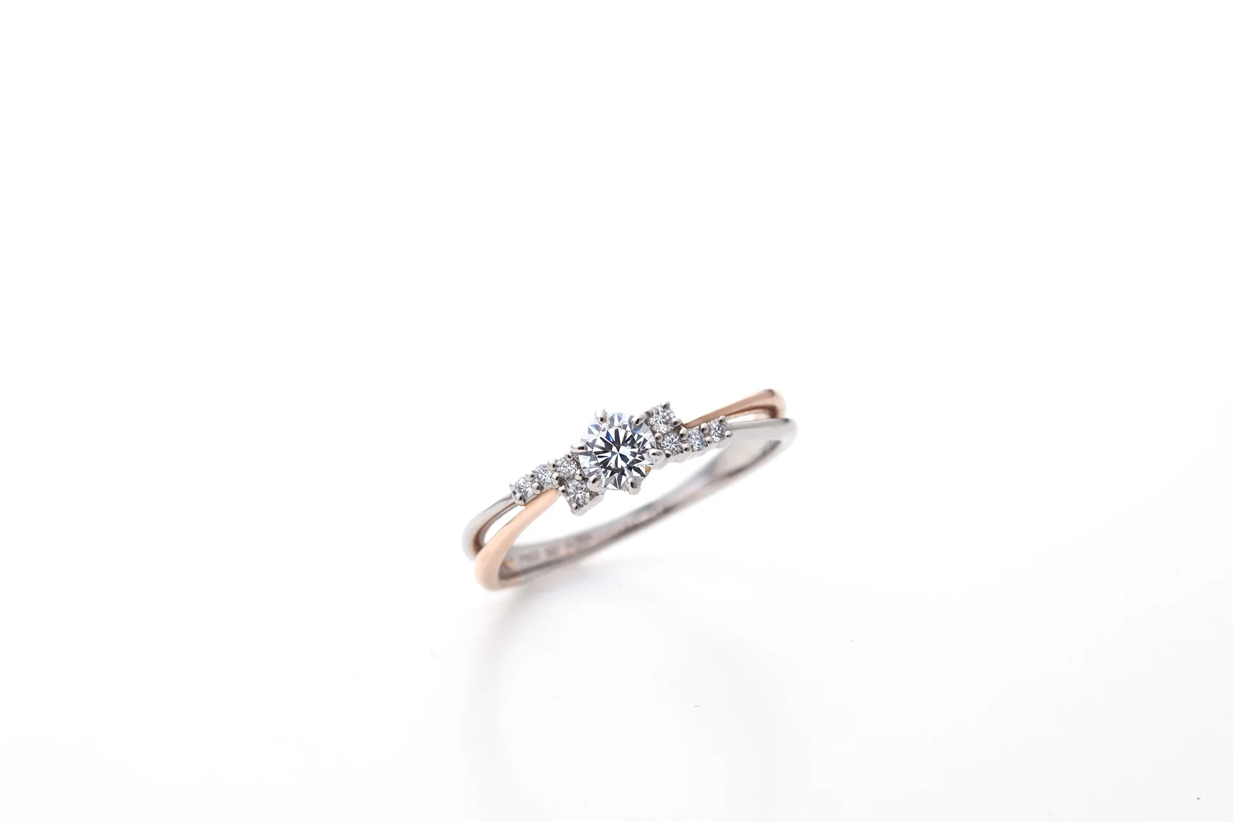 Stol（ストル）婚約指輪｜レテットミッテ