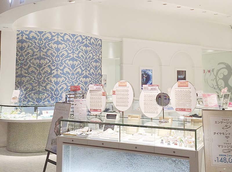 VENUS TEARS イオンモール直方店｜福岡県直方市のレテットミッテ取扱店